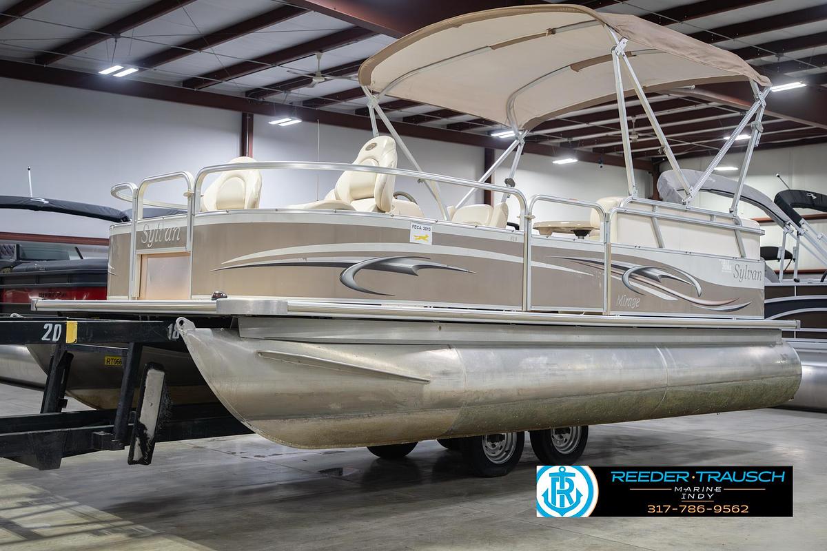 Used 2009 Sylvan 818 Mirage Fish