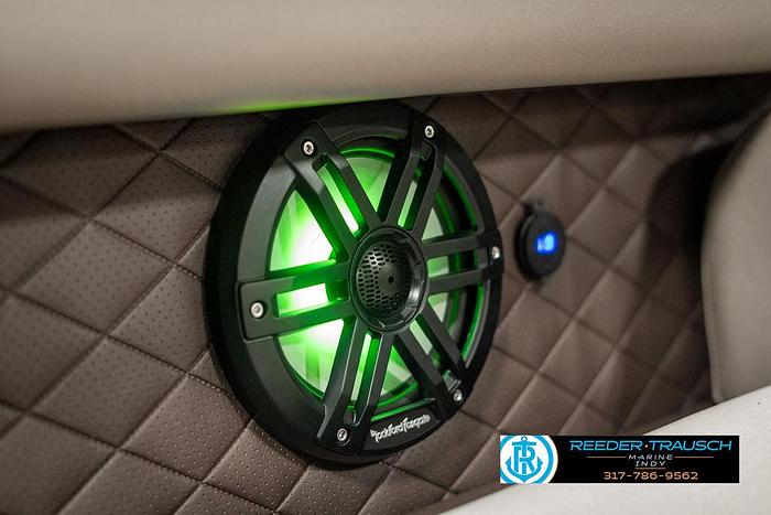 2025 Bennington 25 LTFB