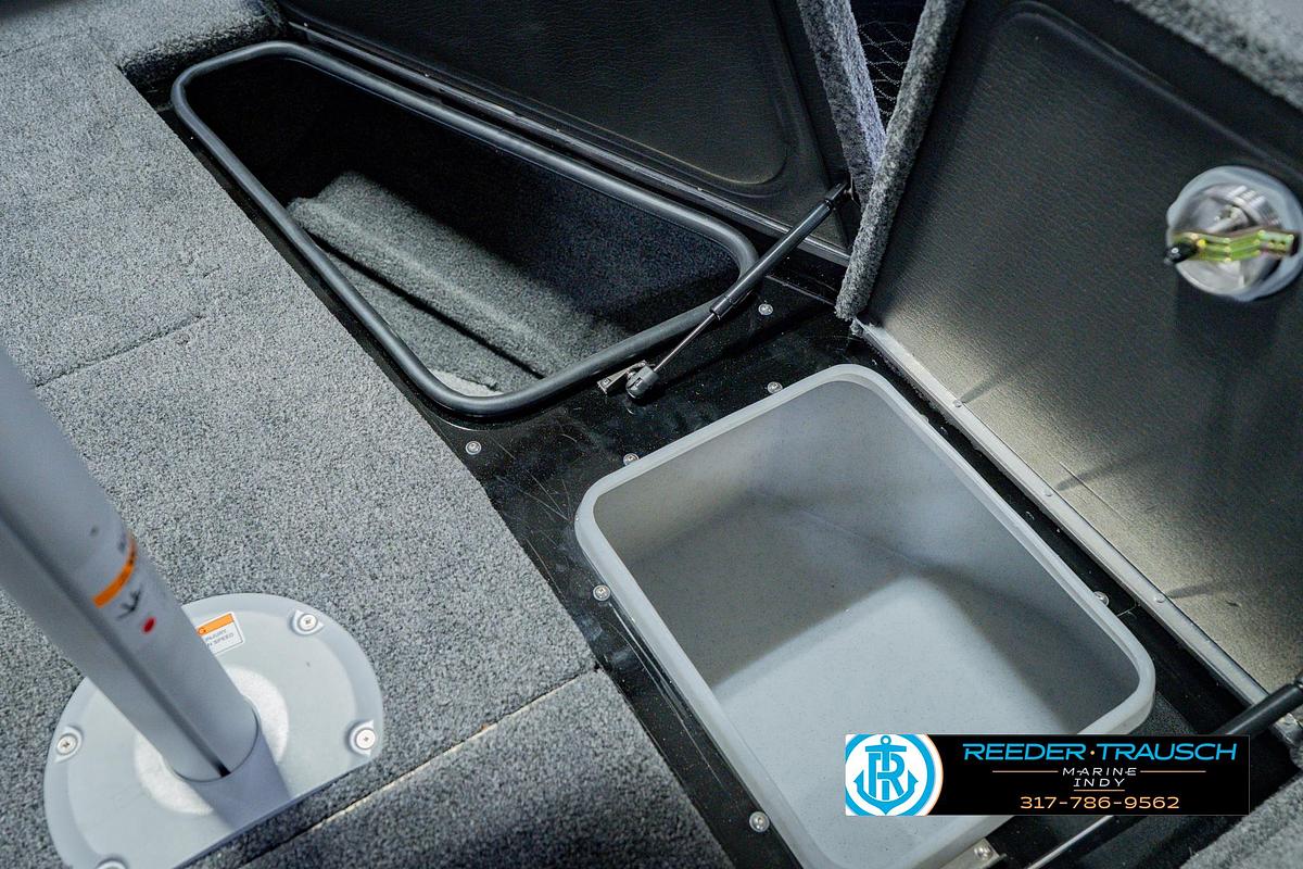 2026 Lund 1975 Pro V Sport