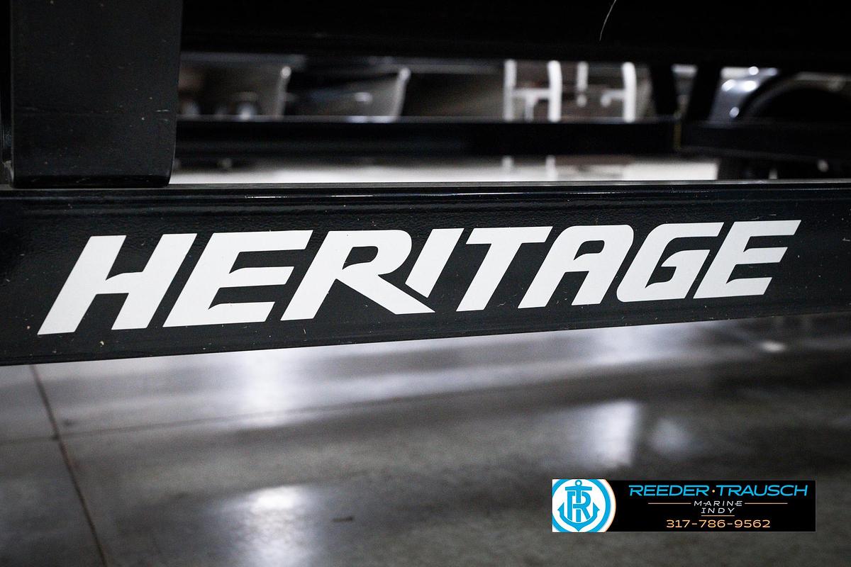 Used 2023 Bennington 23 SXSR