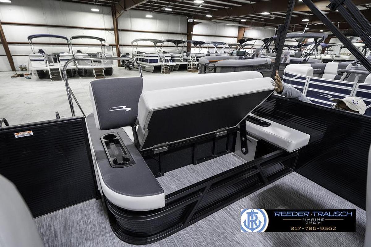 2025 Bennington 22 SSB