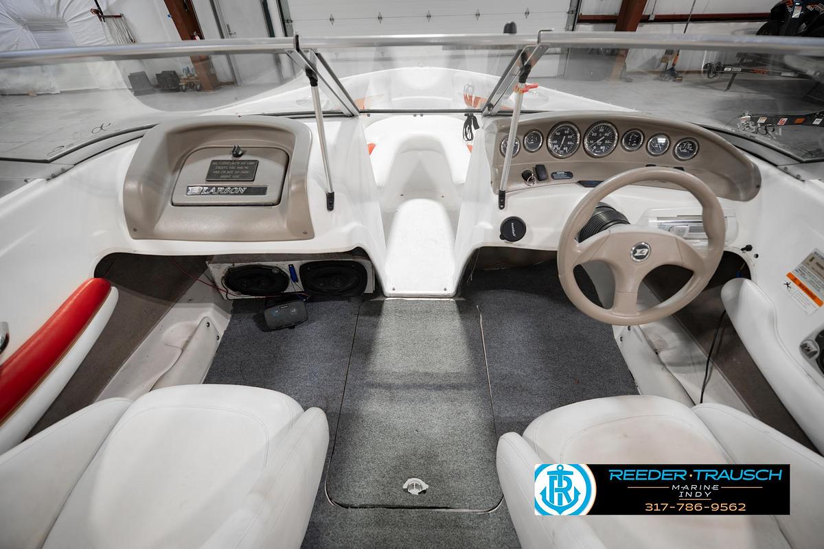 Used 2003 Larson SEi 180