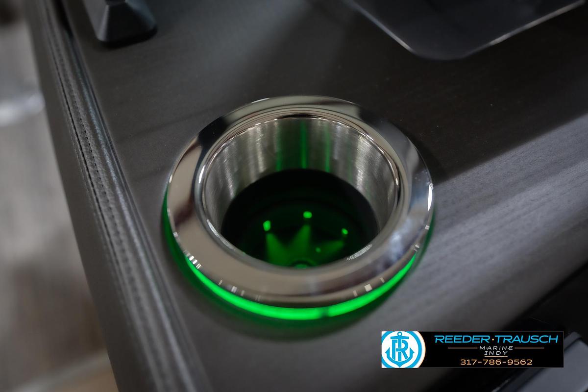 2026 Bennington 22 MFB