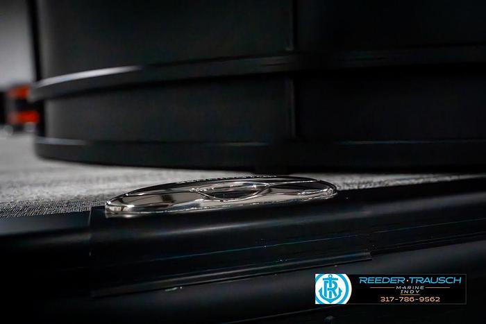 2025 Bennington 23 LPD