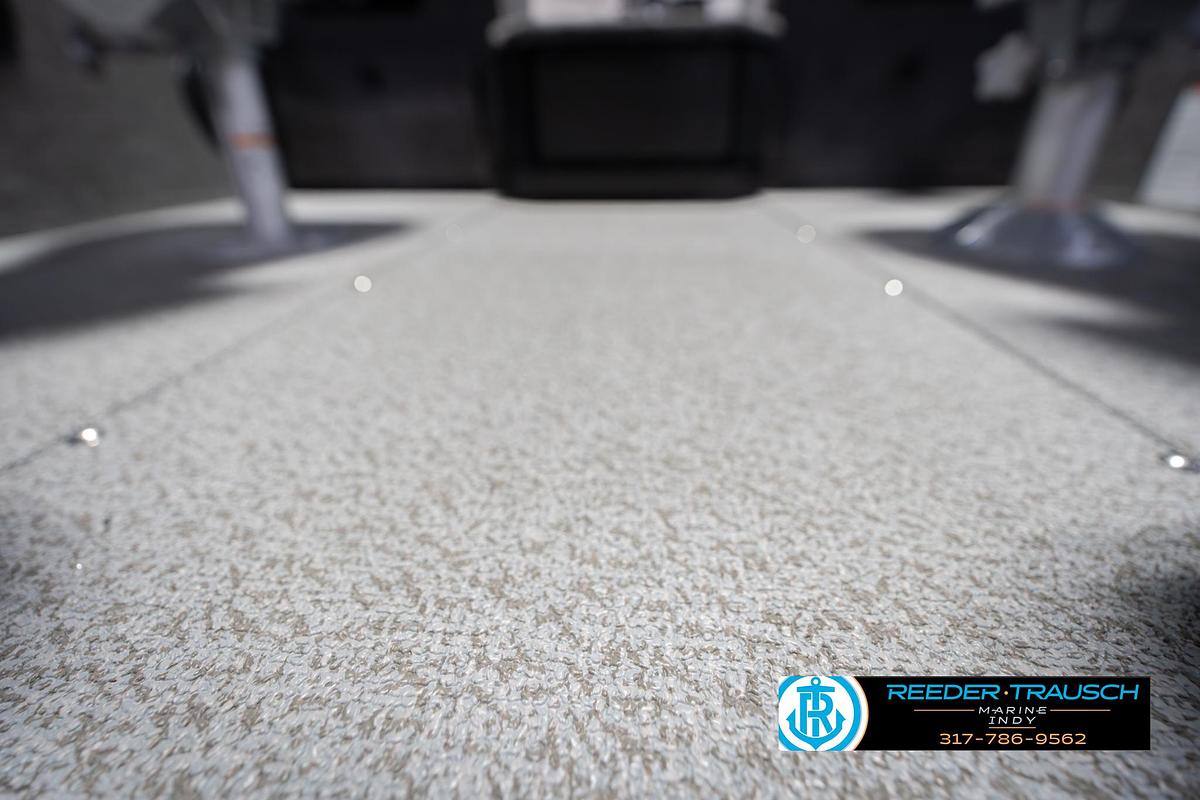 2026 Lund 1775 Impact XS