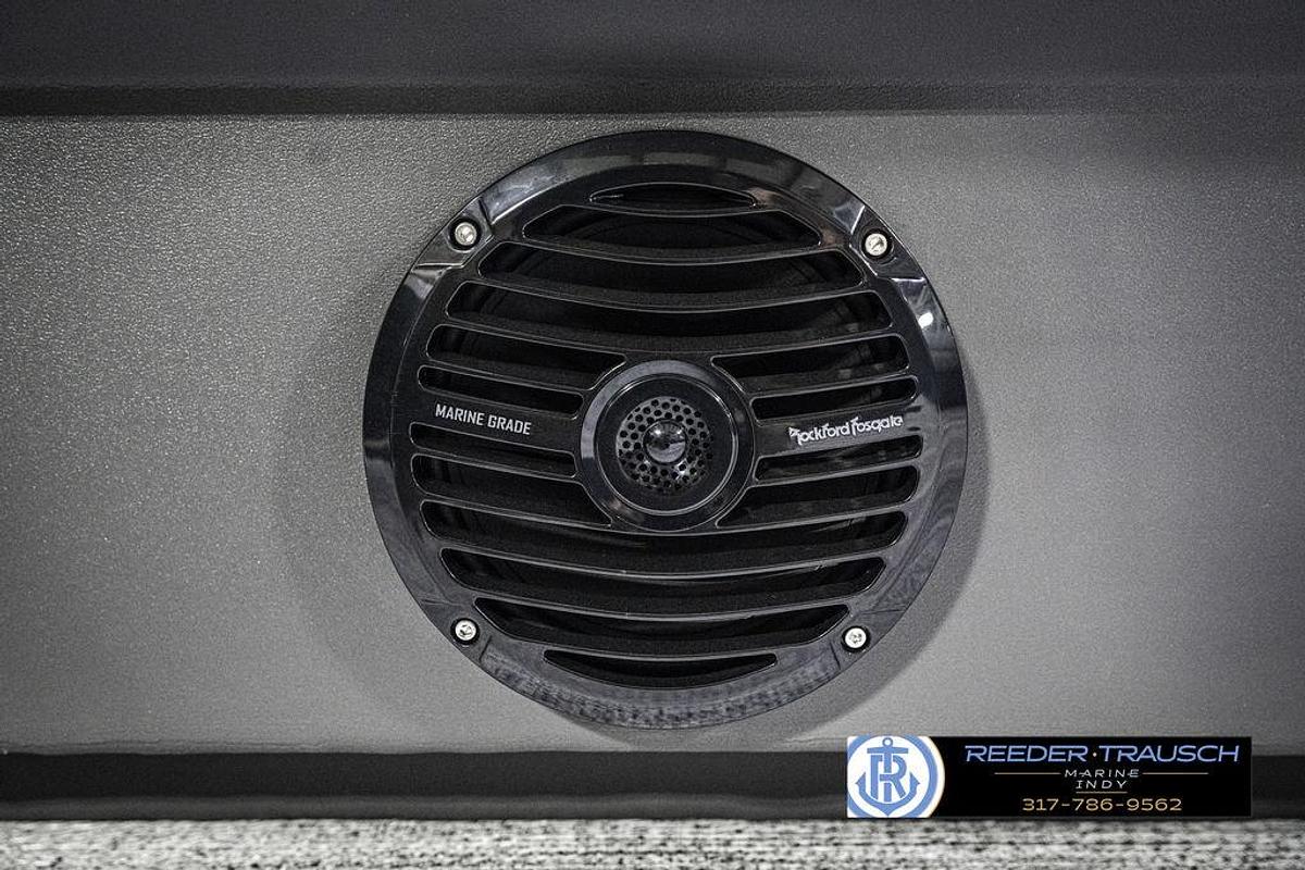 2025 Bennington 21 SS