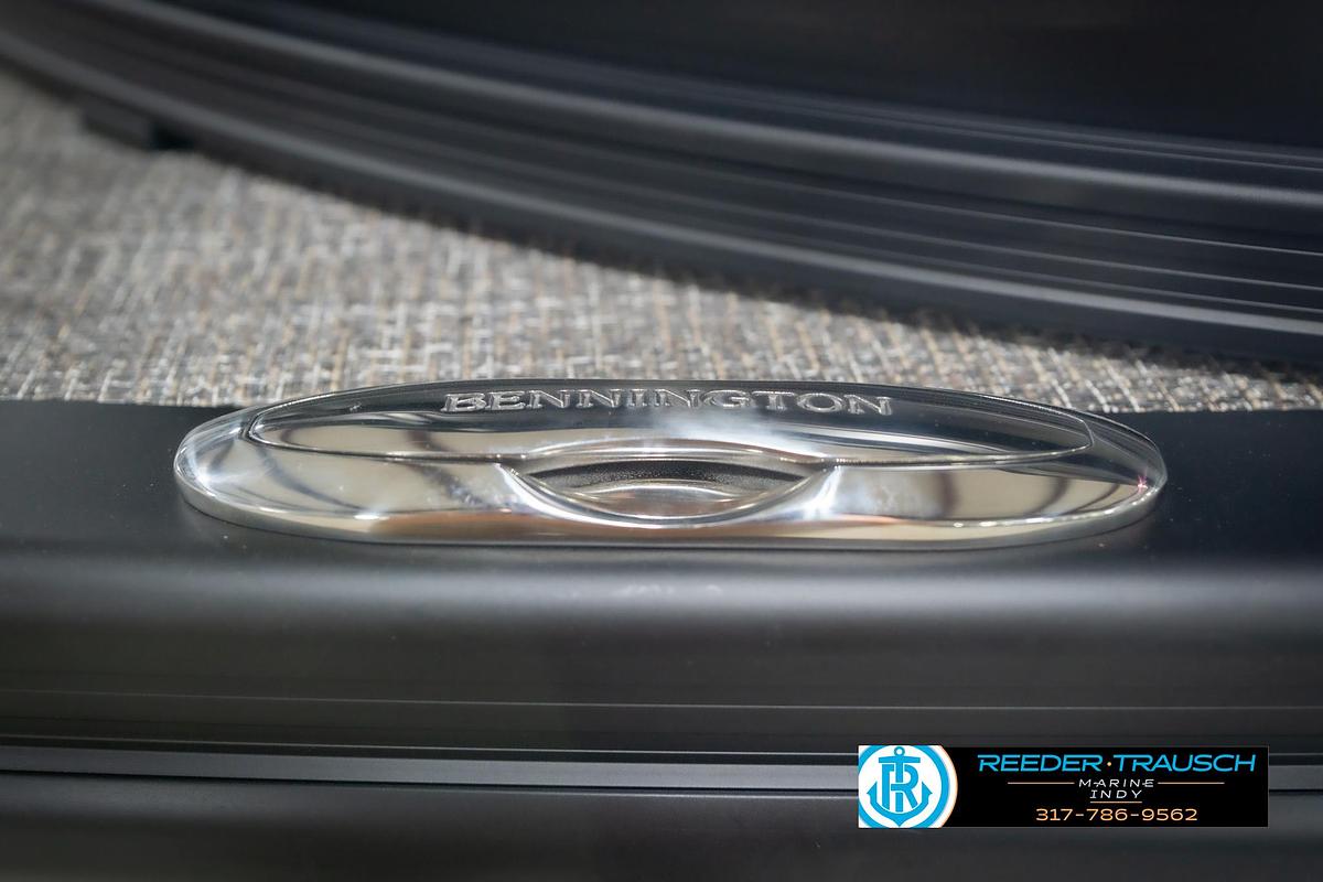 2026 Bennington 22 MFB