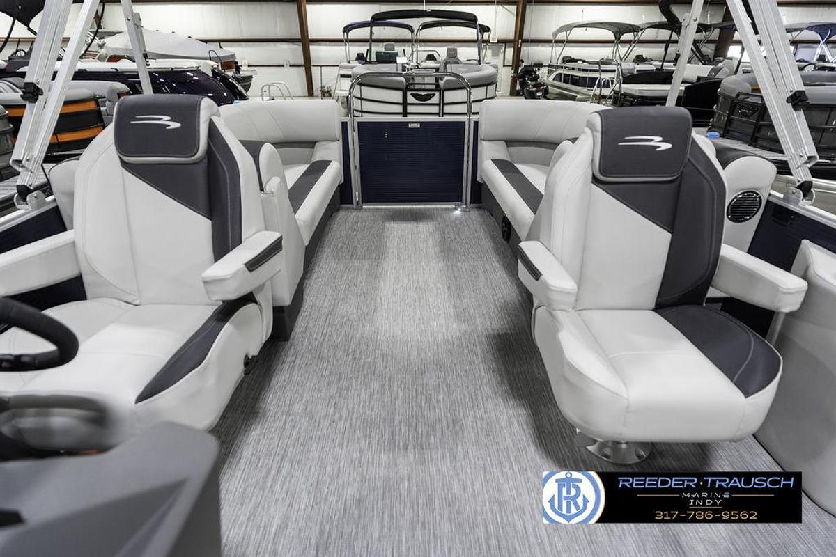 2025 Bennington 22 SSR