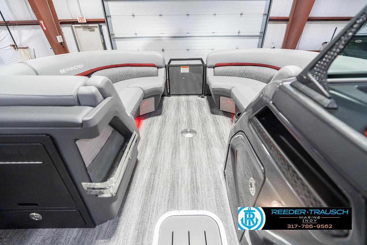 2026 Bennington 22 MFB