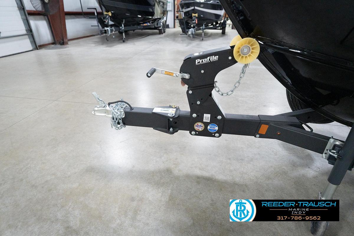 2026 Lund 1800 Explorer Sport