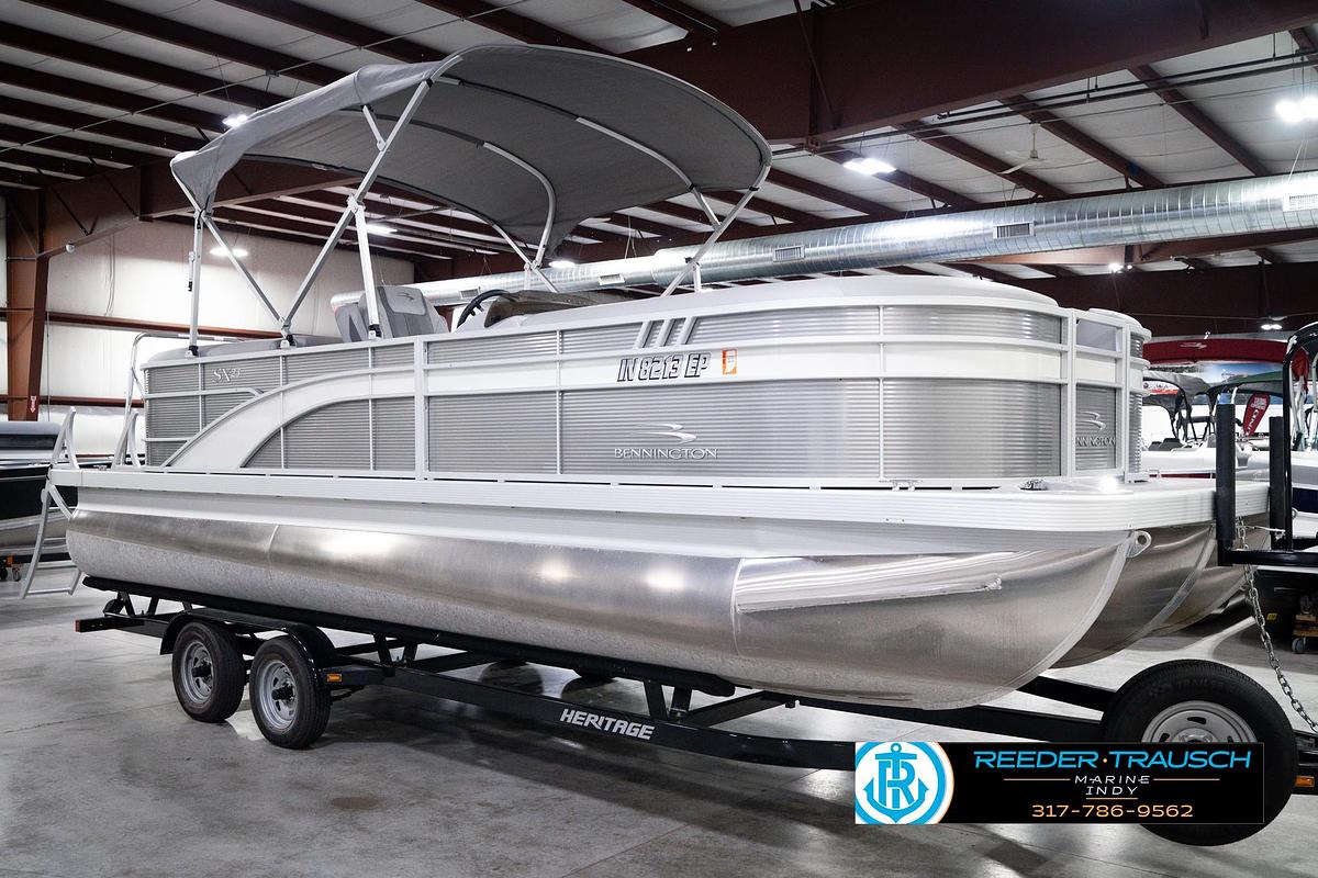 Used 2023 Bennington 23 SXSR