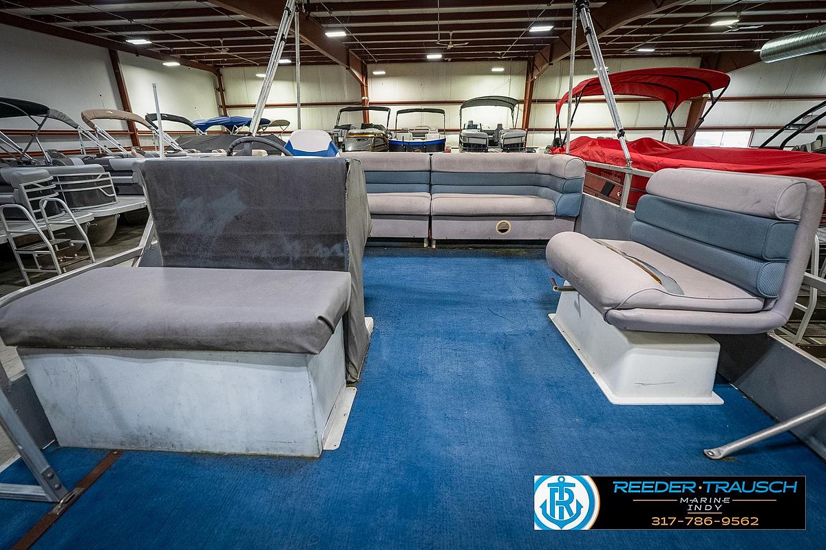 Used 1988 Landau 20 Adventurer