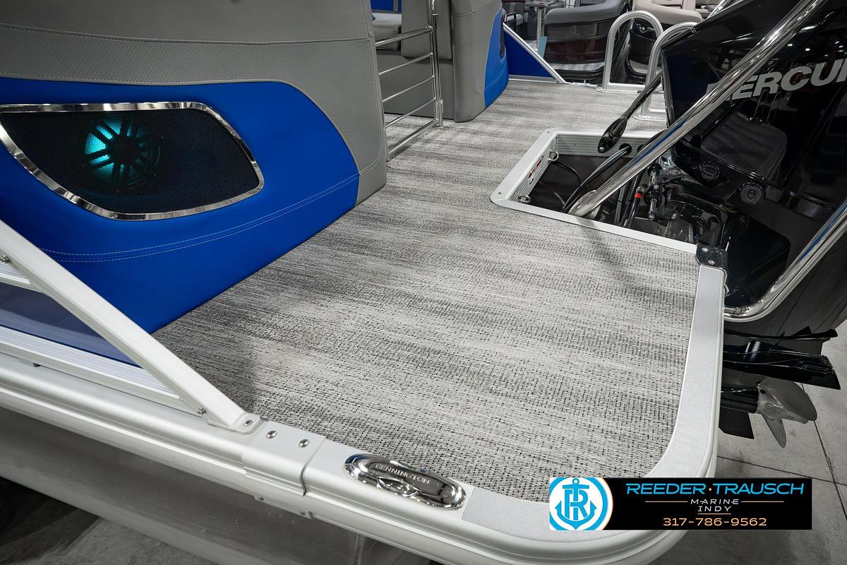 Used 2025 Bennington 25 L Bowrider