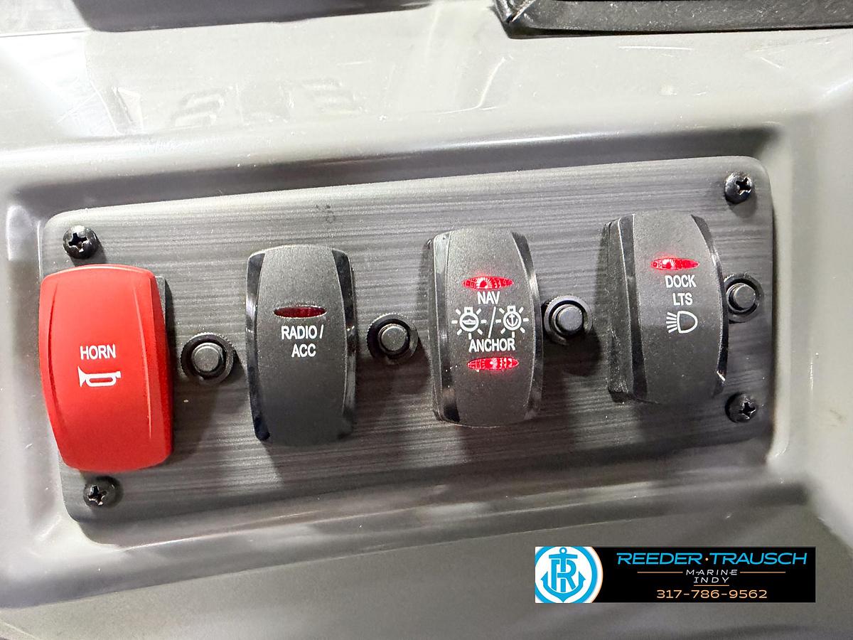 Used 2024 Bennington 22 SSR