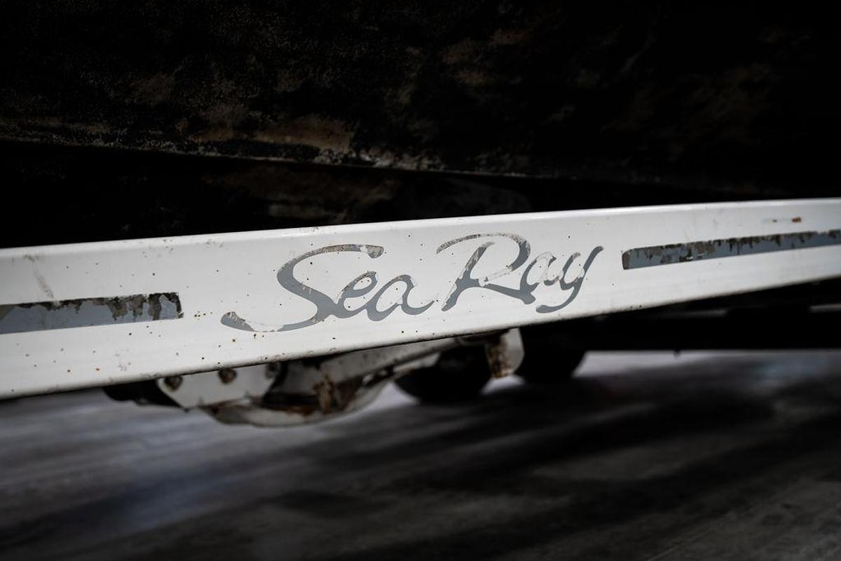 Used 1997 Sea Ray 240 Sundancer