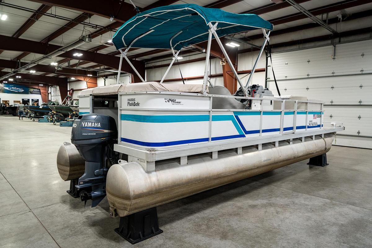 Used 1994 Harris Flote Boat