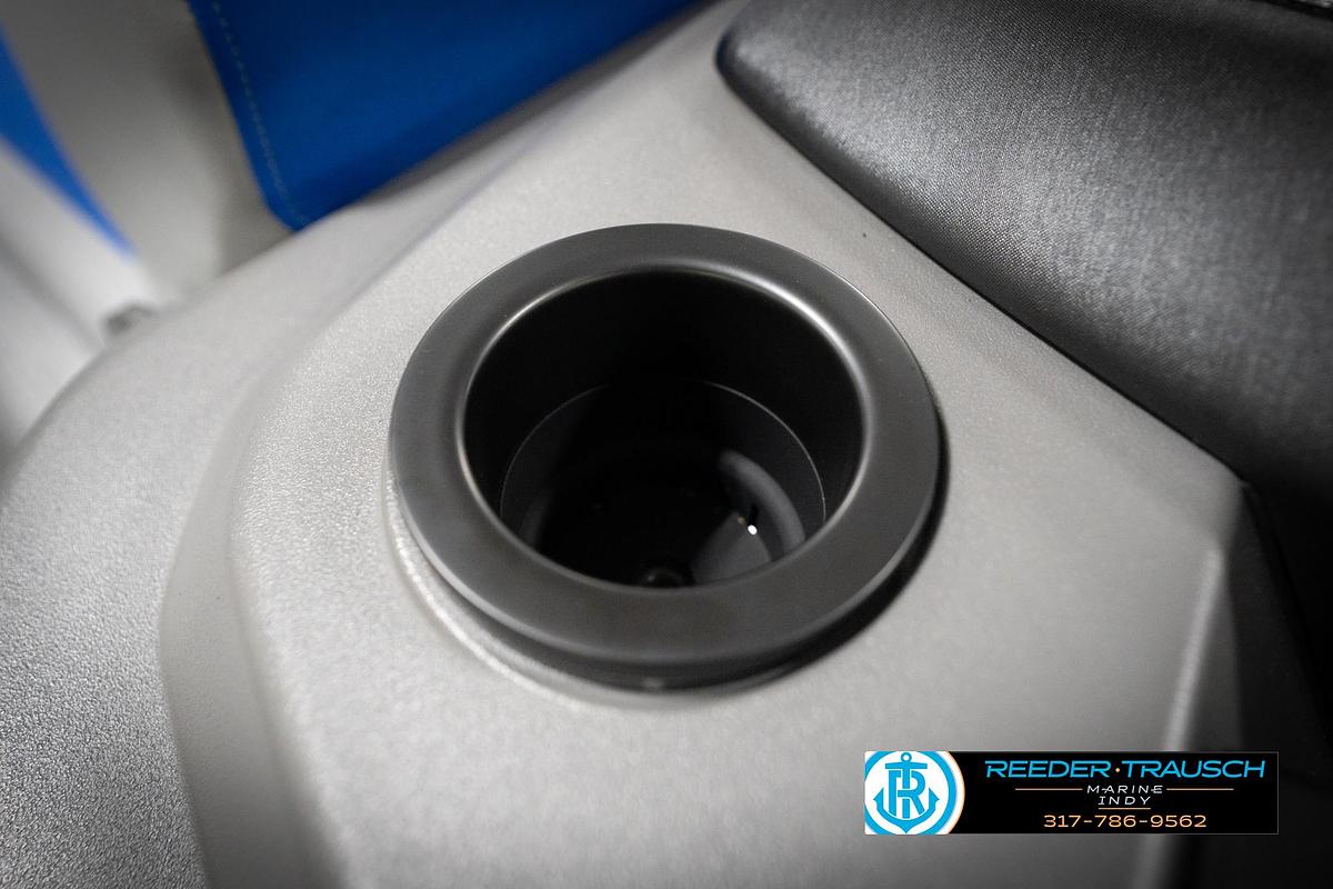 2026 Bennington 22 SSB