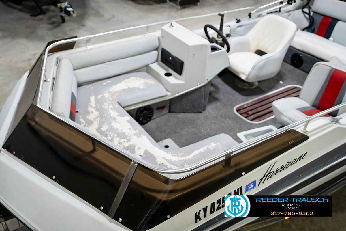 Used 1987 Hurricane 17 Deck Boat