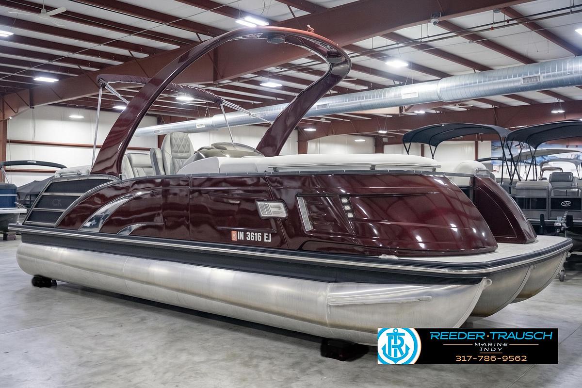 Used 2022 Bennington 23 QXFBA