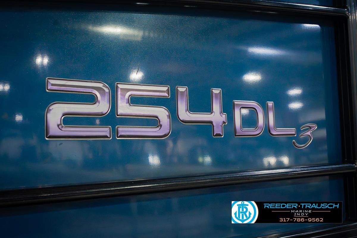 Used 2018 Regency 254 DL3