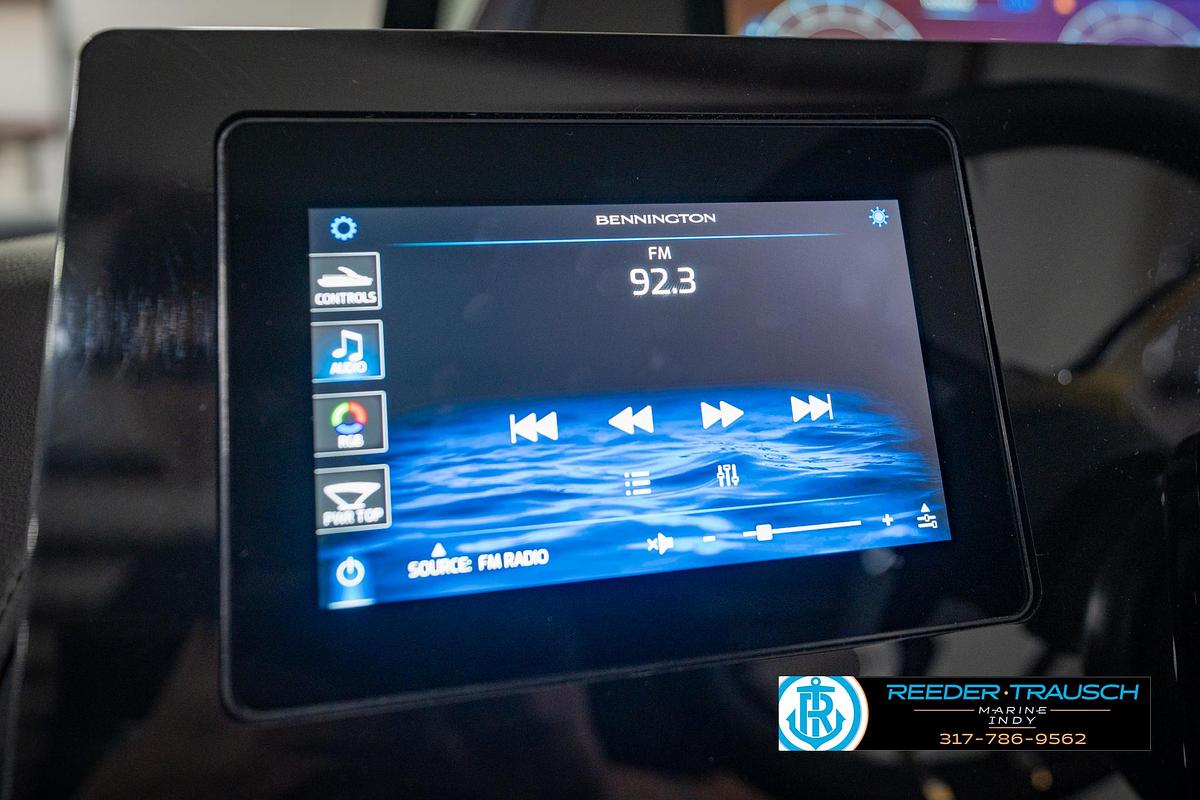 2026 Bennington 25 QXFBA