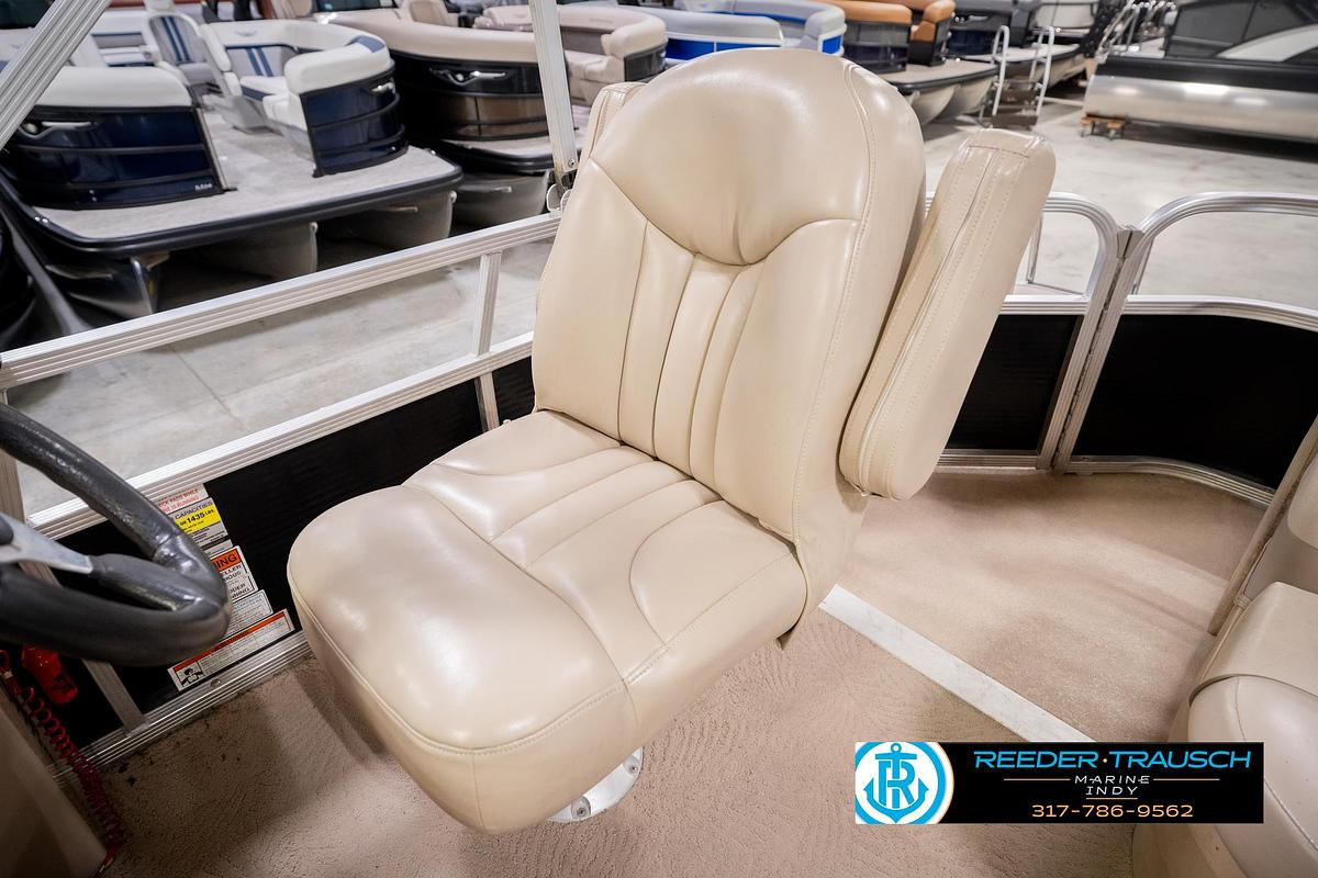 Used 2010 Bennington 22 SLI