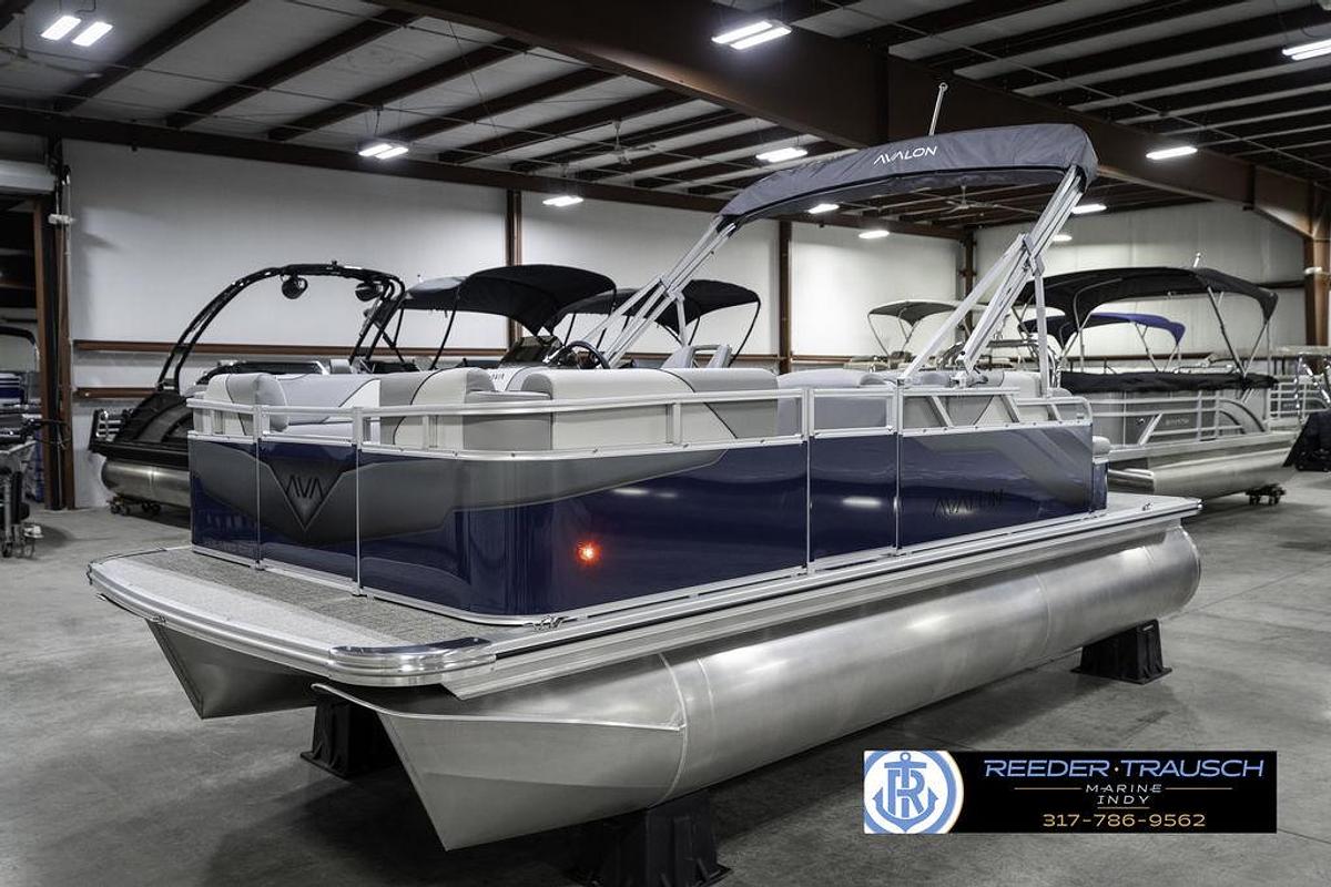 2025 Avalon 1785 Venture CRB