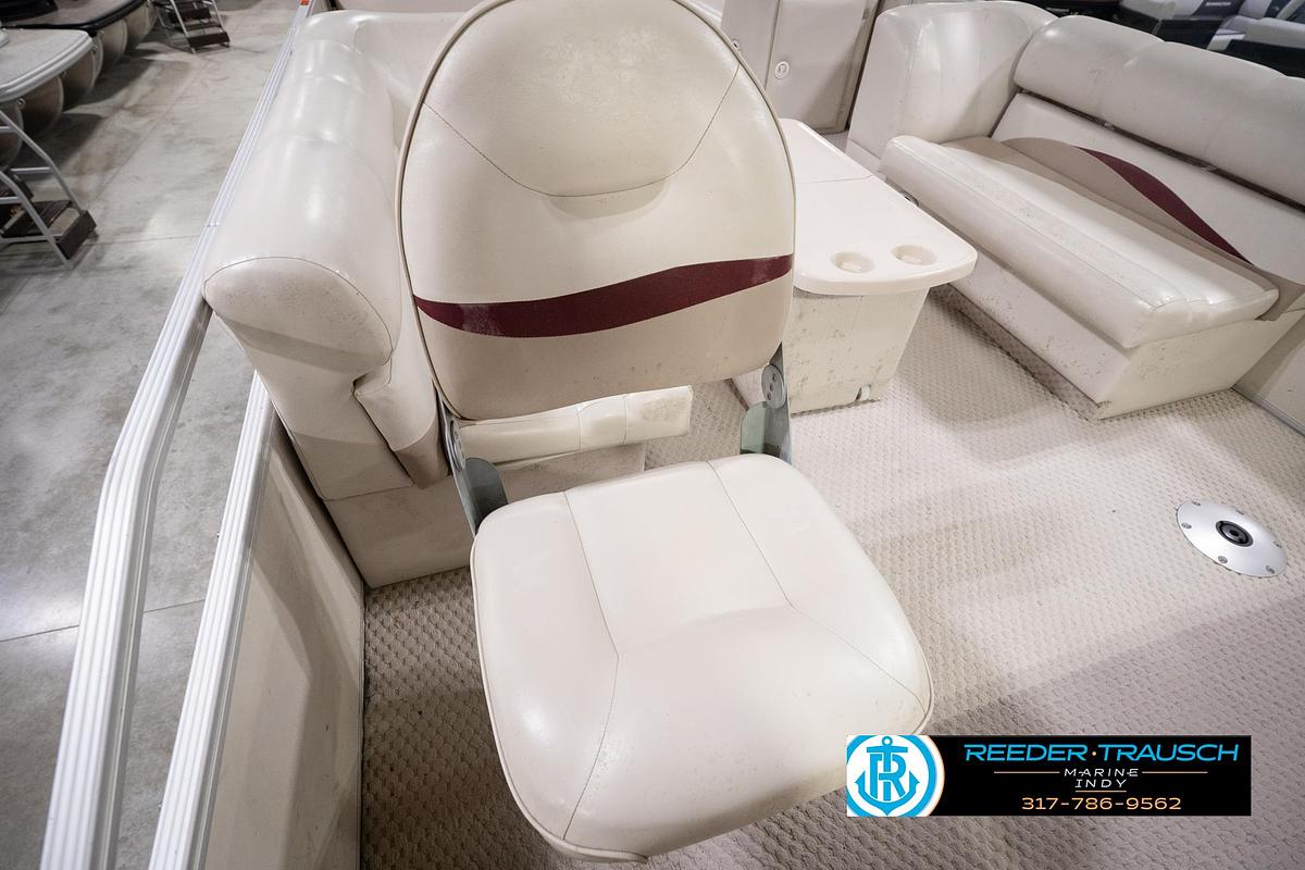 Used 2005 Crest 22 Crest III XRS