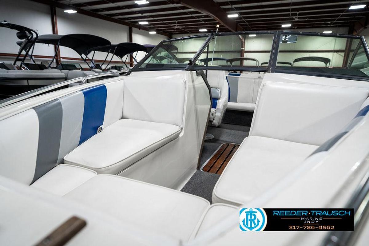 Used 1990 Rinker 206 Captiva