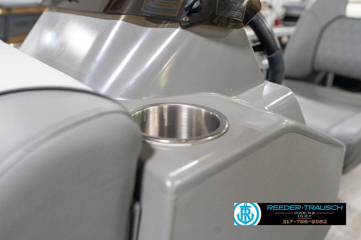 Used 2023 Avalon 2180 VENT CR