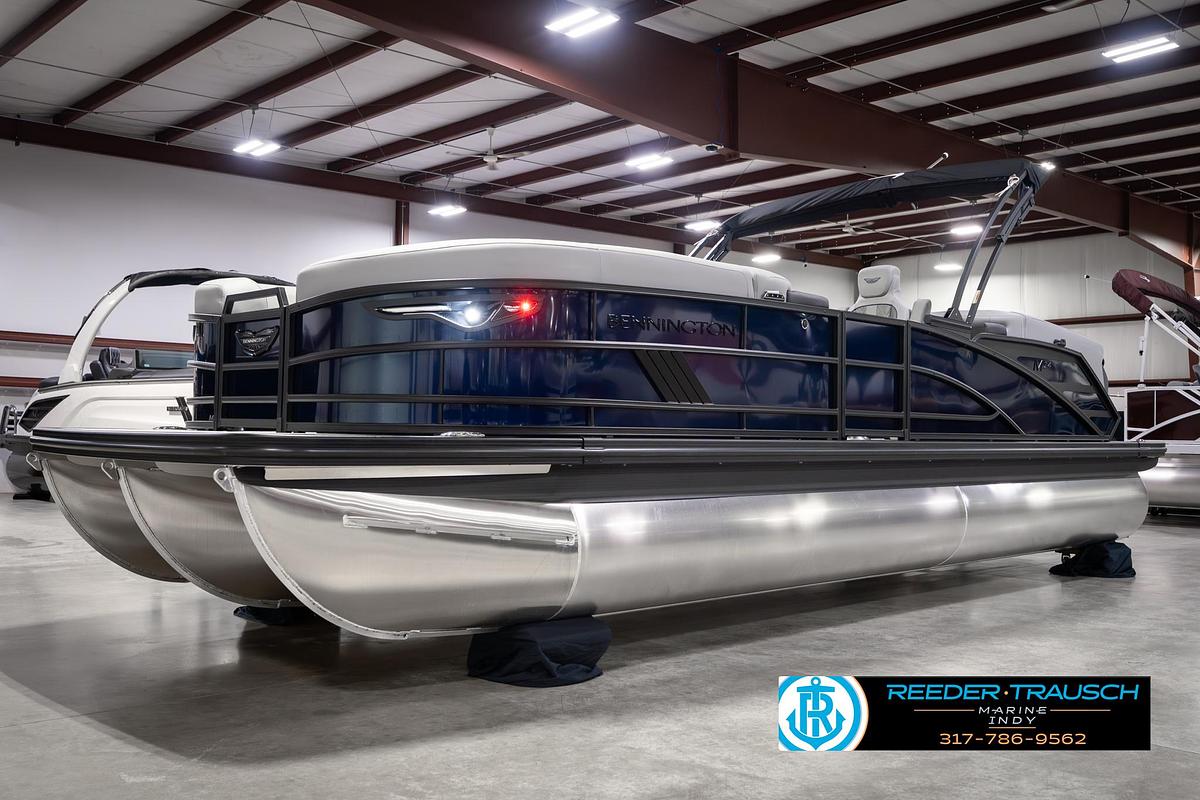 2027 Bennington 24 MFB