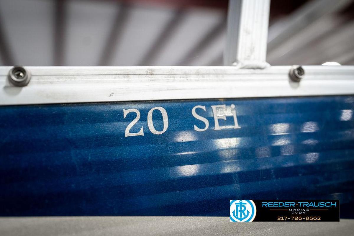 Used 2011 Bennington 20 SFI