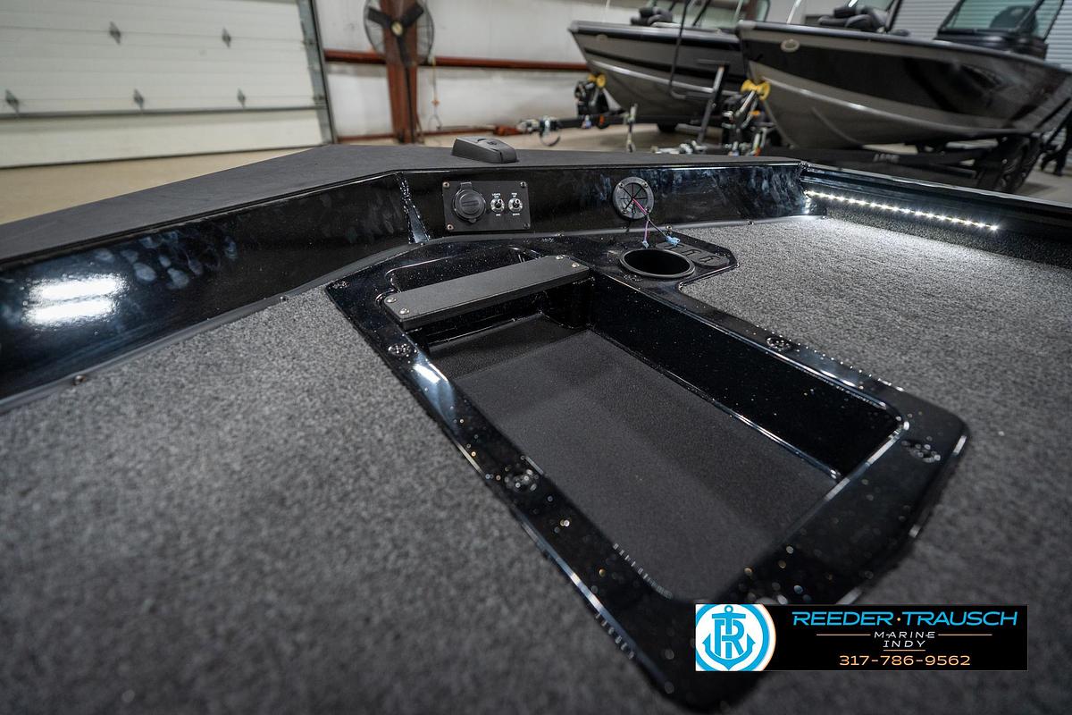 2026 Lund 1875 Renegade