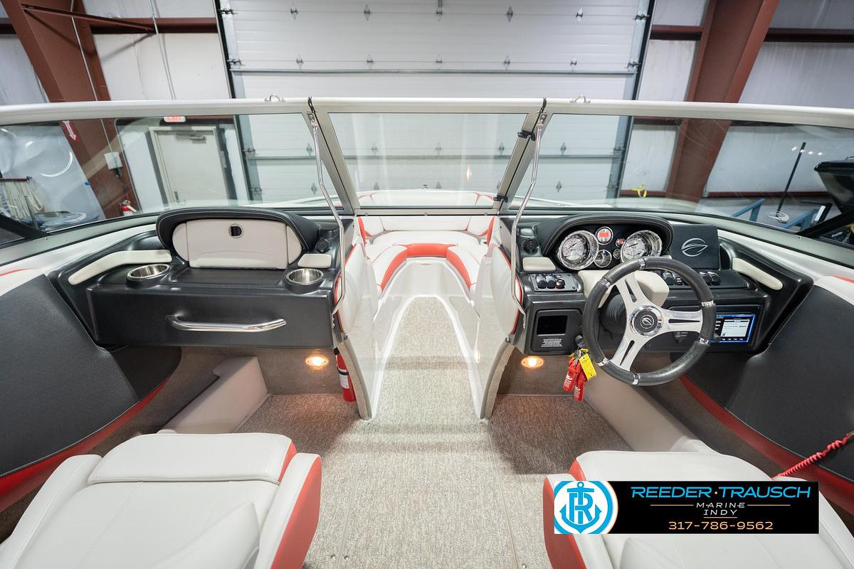 Used 2019 Crownline 215 SS