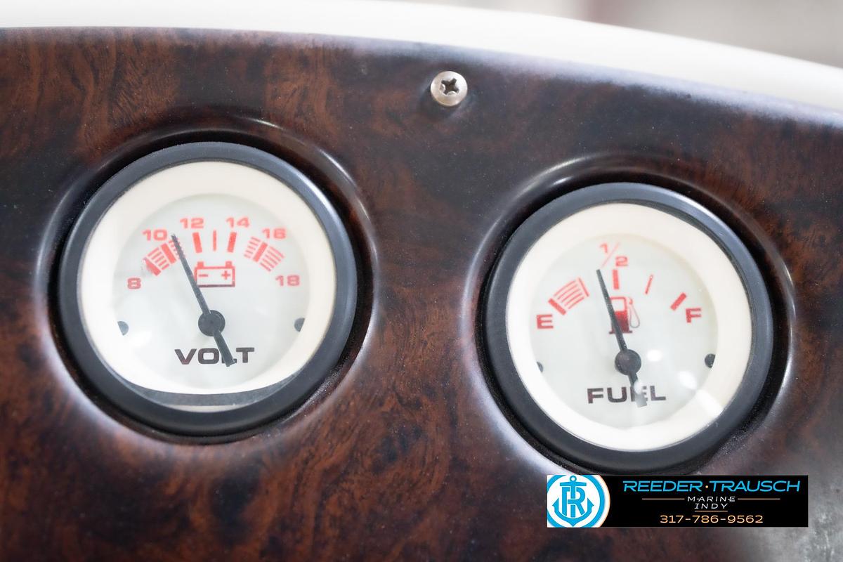 Used 2003 Bennington 2050 RL