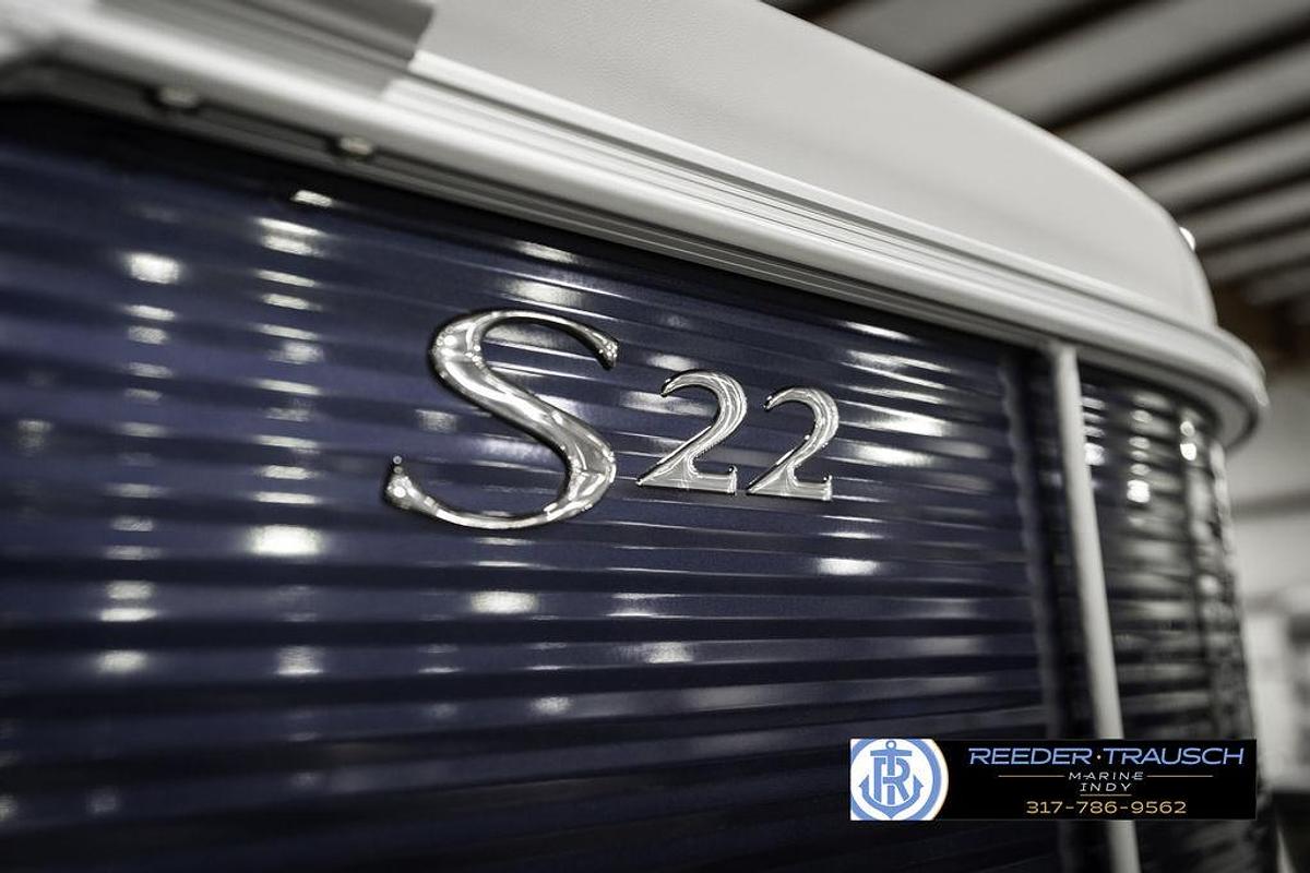 2025 Bennington 22 SSR