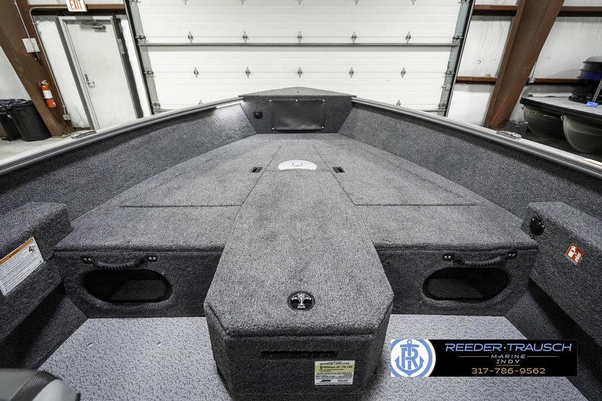 2025 Lund 1775 Pro Guide