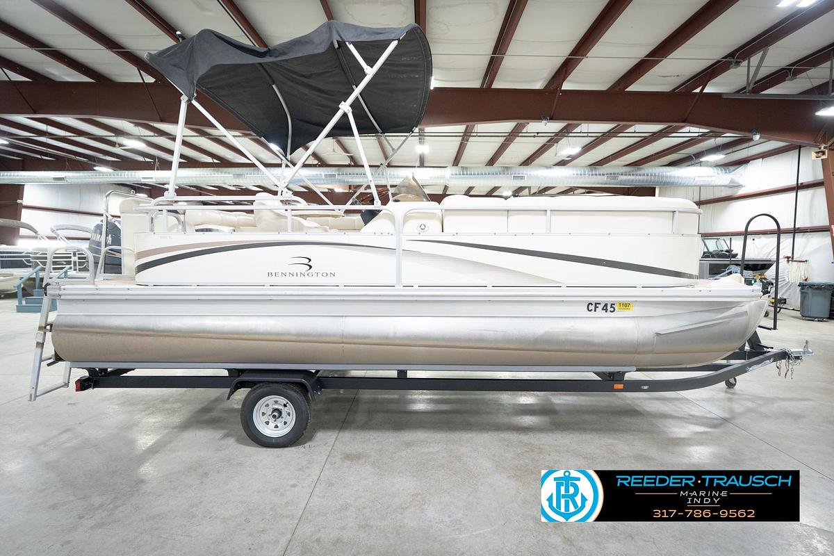 Used 2003 Bennington 2050 RL