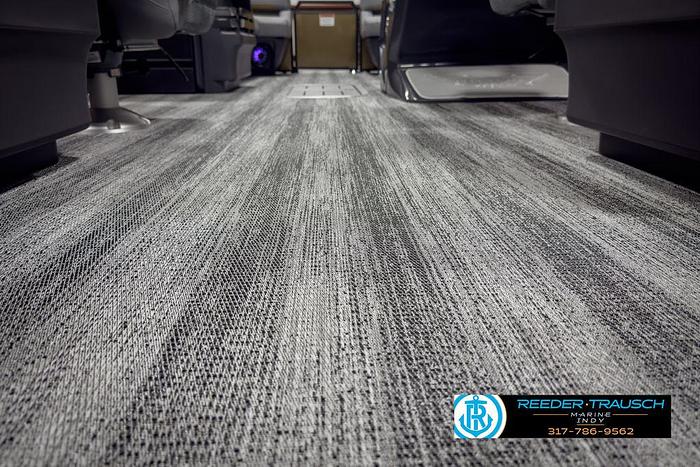 2025 Bennington 24 MFB