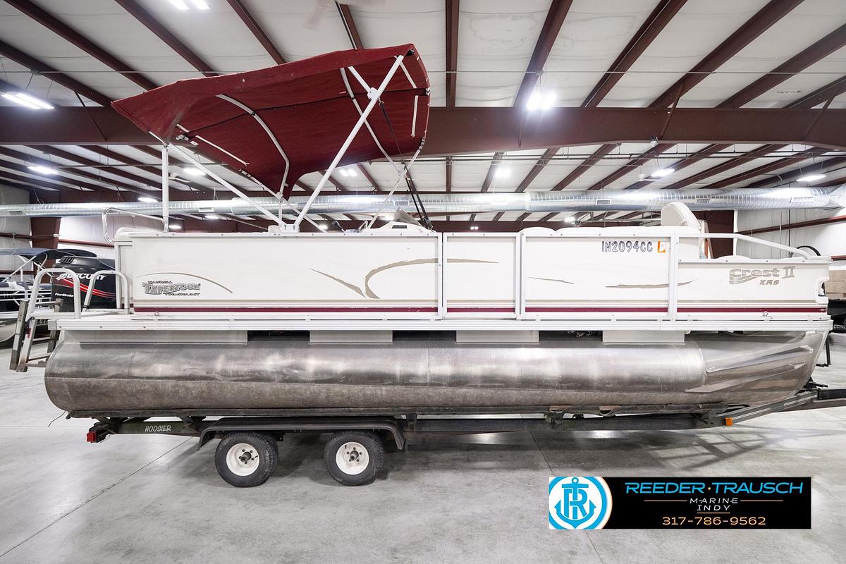 Used 2005 Crest 22 Crest III XRS