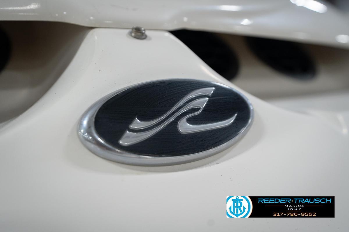 Used 2005 Sea Ray 200 Sun Deck