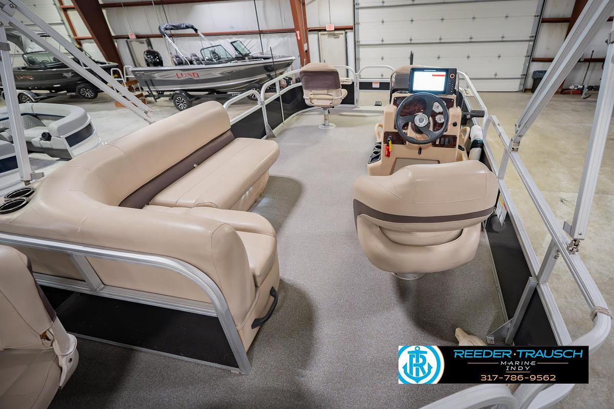 Used 2017 Sun Tracker Fishin' Barge 20 DLX
