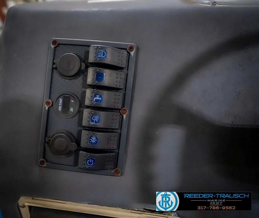 Used 1988 Landau 20 Adventurer