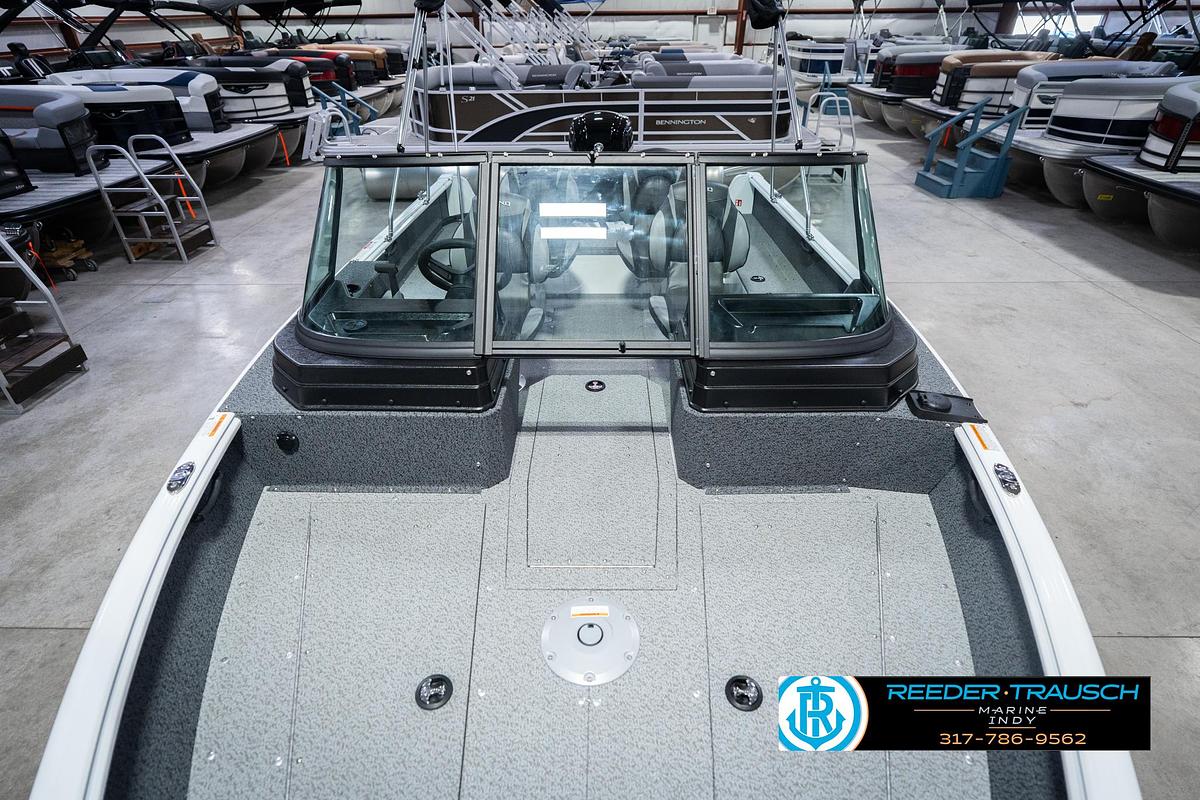 2026 Lund 1700 Explorer Sport