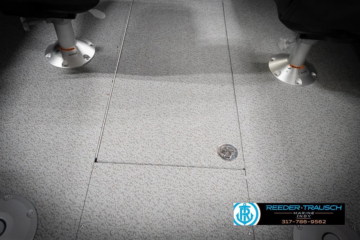 2026 Lund 2275 Baron