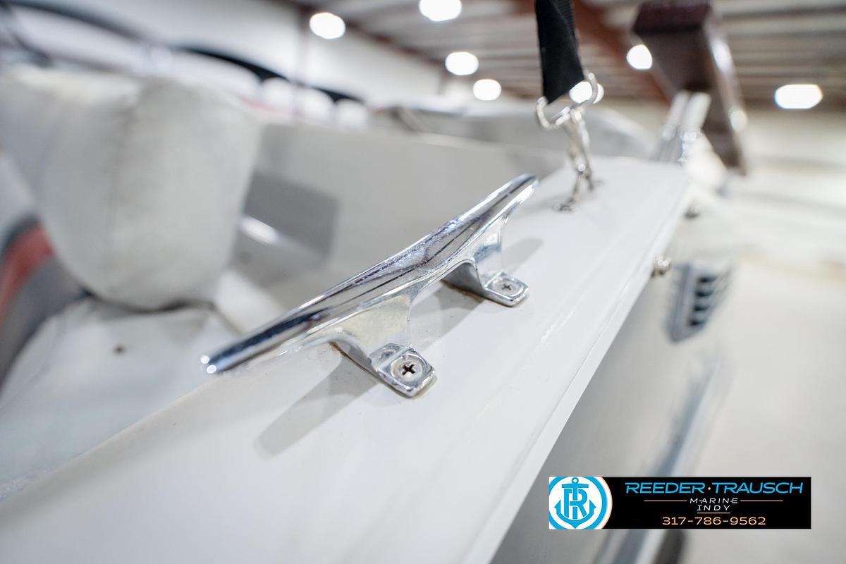 Used 1987 Hurricane 17 Deck Boat