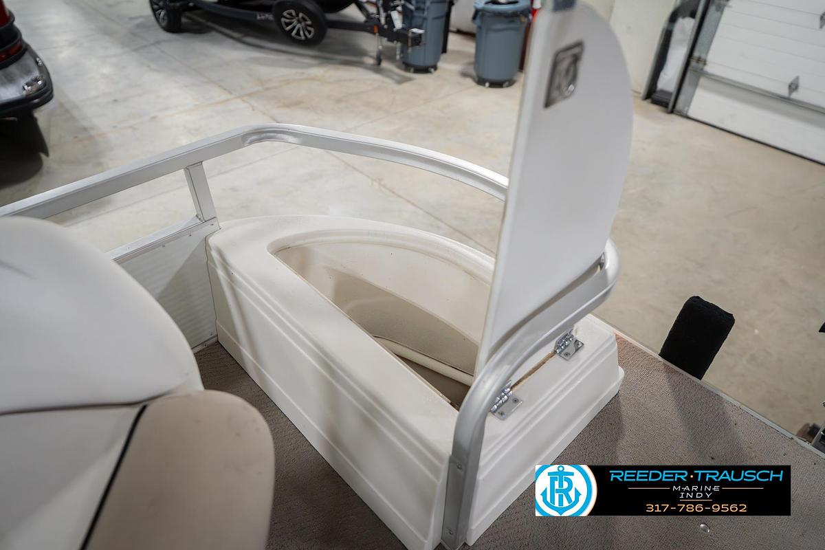 Used 1999 Landau DX24