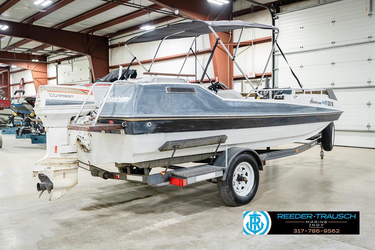 Used 1987 Hurricane 17 Deck Boat
