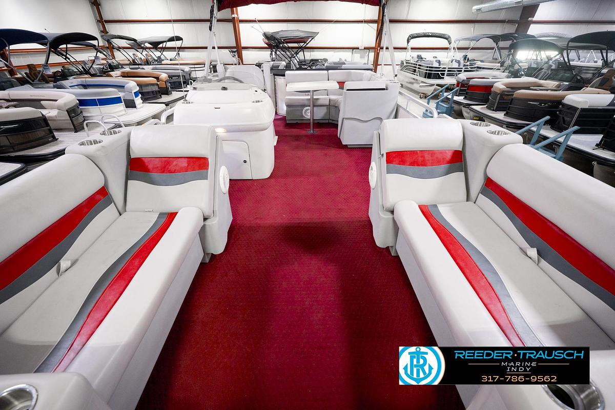 Used 2001 Sweetwater SW2221WR