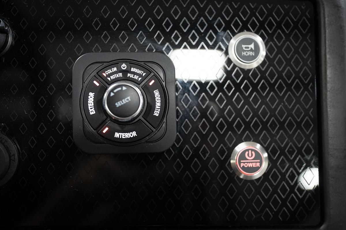 2026 Bennington 22 MSB